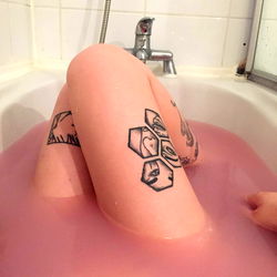 Robin โค๏ธโ๐ฅ photo