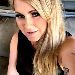 Munica Cooley VIP photo