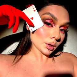 Сassie Flower 🍓 photo