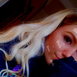 R O S I E  ❤ photo