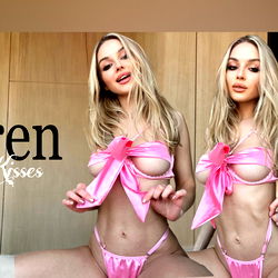 𝐊𝐚𝐫𝐞𝐧 𝐓𝐚𝐧𝐠 photo