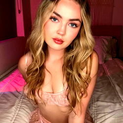 Princess Lilly💦👅🥵 photo