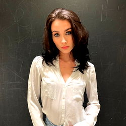 veronica sinful photo