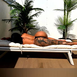 Iuhas Alexandra VIP photo