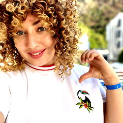 Hanna Zimmer 💜🎀 photo