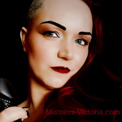 Mistress Victoria DeVil *** FemDom photo