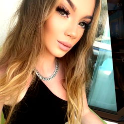 Memilli 🤍🎀 photo