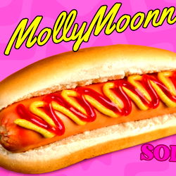 Molly Moon 🌙 photo