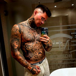 Justin Bieber 🦊 photo