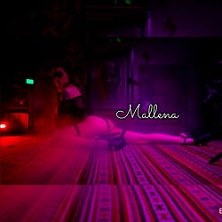 ✨𝓜𝓪𝓵𝓵𝓮𝓷𝓪✨ photo