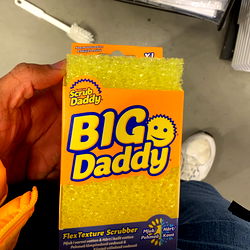 Titanius Maximus photo