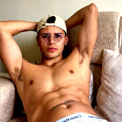 Derek Caicedo 🇨🇴 photo