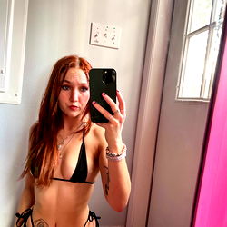 Sammi 🌹❤️ photo