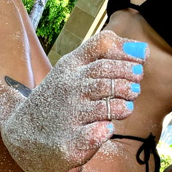 Mariefrenchfeetgirlfree photo