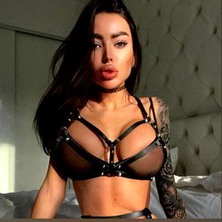 💣 𝘼𝙡𝙚𝙣𝙖 💣 𝙩𝙖𝙩𝙩𝙤𝙤𝙚𝙙 𝙢𝙤𝙙𝙚𝙡  😈 photo