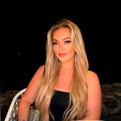 Emily Rain💦 photo