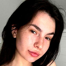 Kim Moor 🍭 🇺🇦 photo