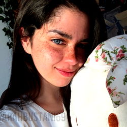 Sara Bustani 🍓 photo