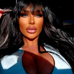 BREED ME!🤰 6'1 HAIRY KITTY 😻 photo