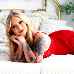 Milk Lady🤰🏼😼💦 photo