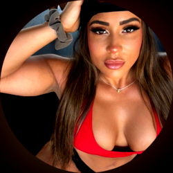 CARMELA CLUTCH photo