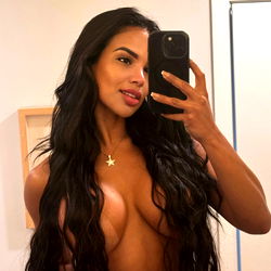 BARBIE | twerking, splitting, fun 🔥👑 photo