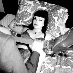 charlotte 🌹 FULL LENGTH VIDS ON FEED photo