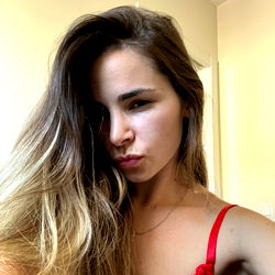 Seni 🧚🏼‍♀️ photo