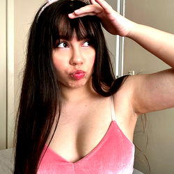 Bunny Ayumi 🐰 photo