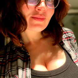 Bettie Bondage photo