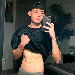 Devin Holt (Free) photo