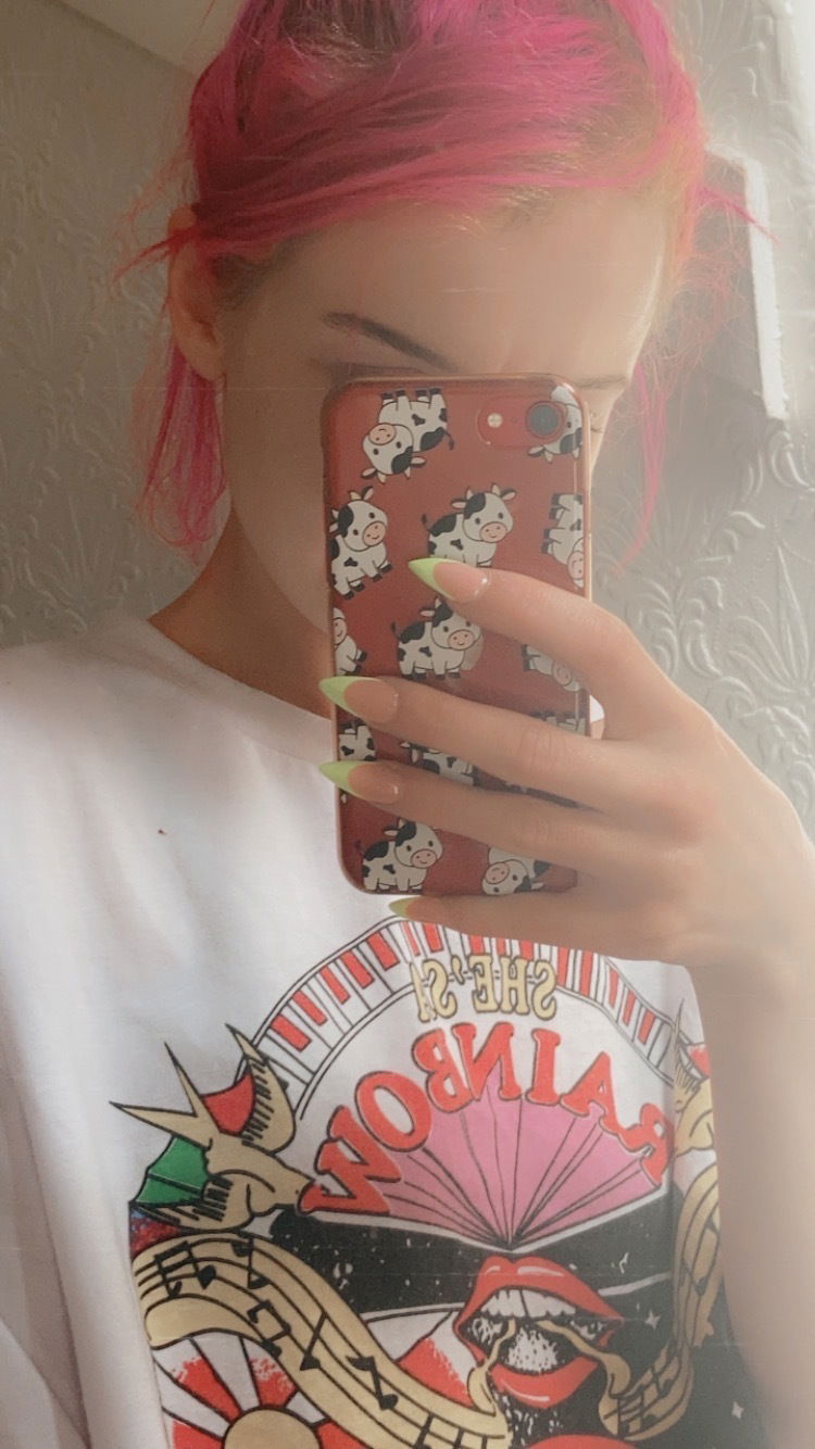 Emily Beckett 🎀 photo