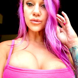 𝓑𝓻𝓸𝓭𝔂 𝓙𝓮𝓪𝓷 photo