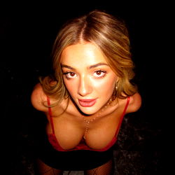 💞 autumn ren (free) photo