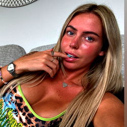 Jazmin Rose 🌹 photo