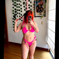 Poison Yvie 🌺 Big ass latina 🍑 photo