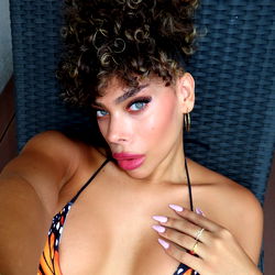 ROMY ABERGEL VIP👄 photo