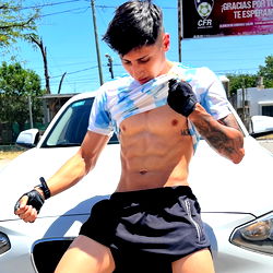 Ale Williams🌙 photo