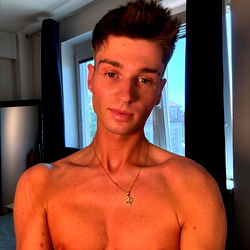 ✨David Six✨ photo