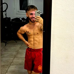 NAEL (𝐓𝐎𝐏% 𝟎,𝟎𝟐) photo