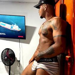 Big Dick Latino🇨🇴😈 photo