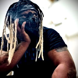 𝔅𝔯𝔬𝔠𝔎 𝔰𝔱𝔢𝔢𝔩𝔦𝔛𝔛𝔛 photo