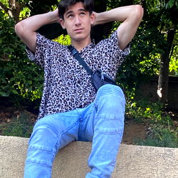 Tony lovelocks photo