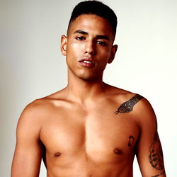 𝙇𝙊𝙉𝙎𝙊 photo