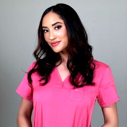 The Stretch Mistress Show👩🏻‍⚕️✨ photo