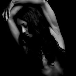 Laetitia Model photo