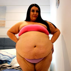BBW Layla photo