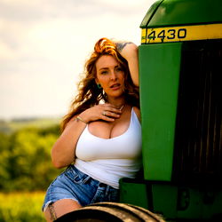 Gabby Stone 💌 Add VIP for free sexting photo