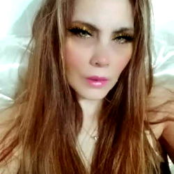 Aldana Sideral 💗 photo