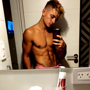 Marco Maxxx โก photo